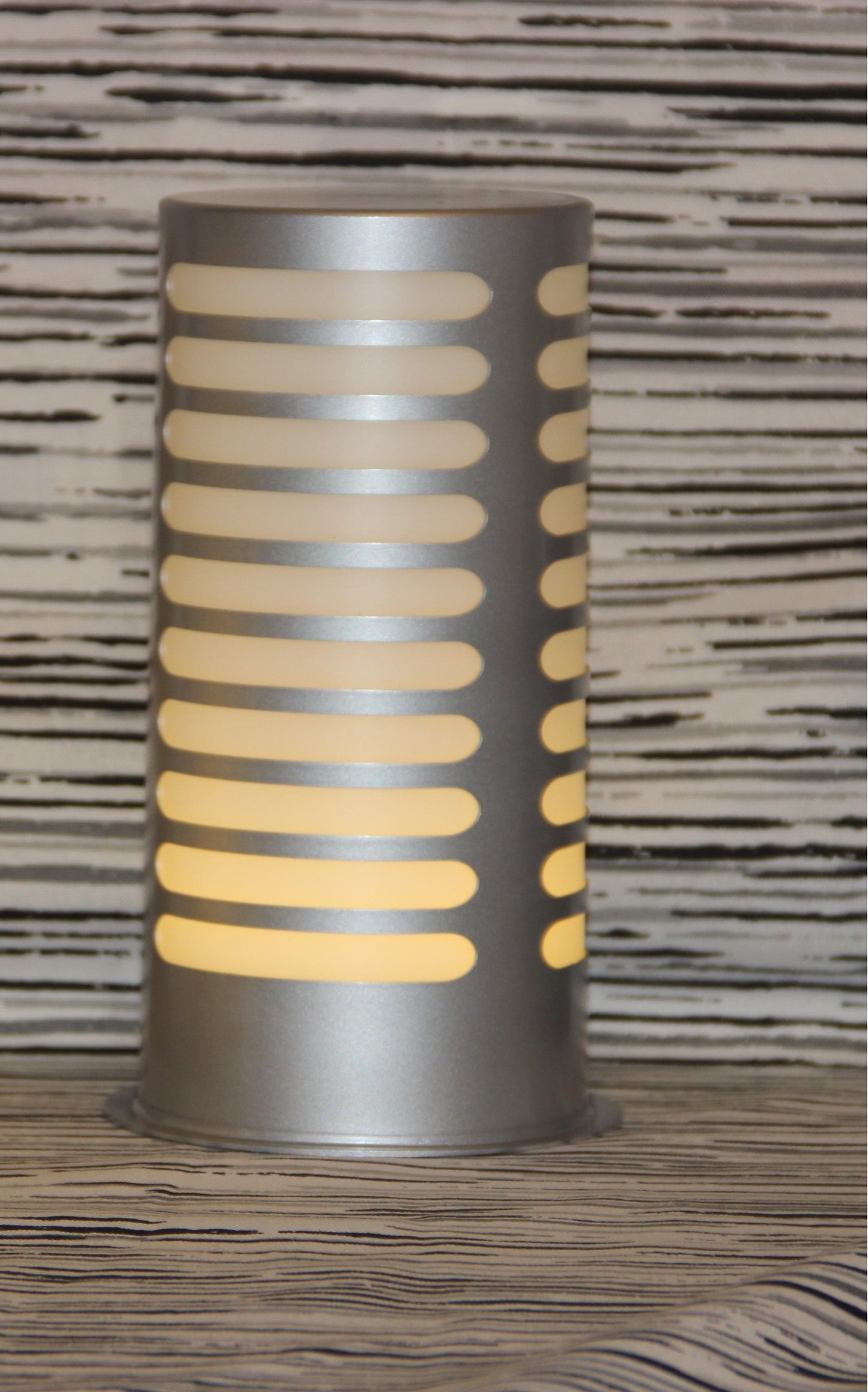 Lounge Silver Light