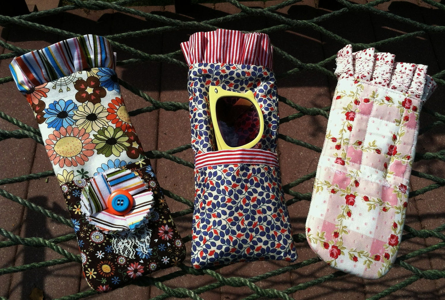 Stylish Glasses Case PDF Sewing Pattern INSTANT DOWNLOAD for Case with Ruffled Trim, Reversible, Quilted-Also Great for Rotary Cutters