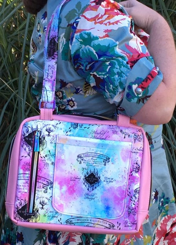 4GIRLSDESIGNS PDF Sewing Pattern and Video Tutorial available: THE Organizer Cross Body Travel Bag in 2 sizes. 26 Pockets in Large