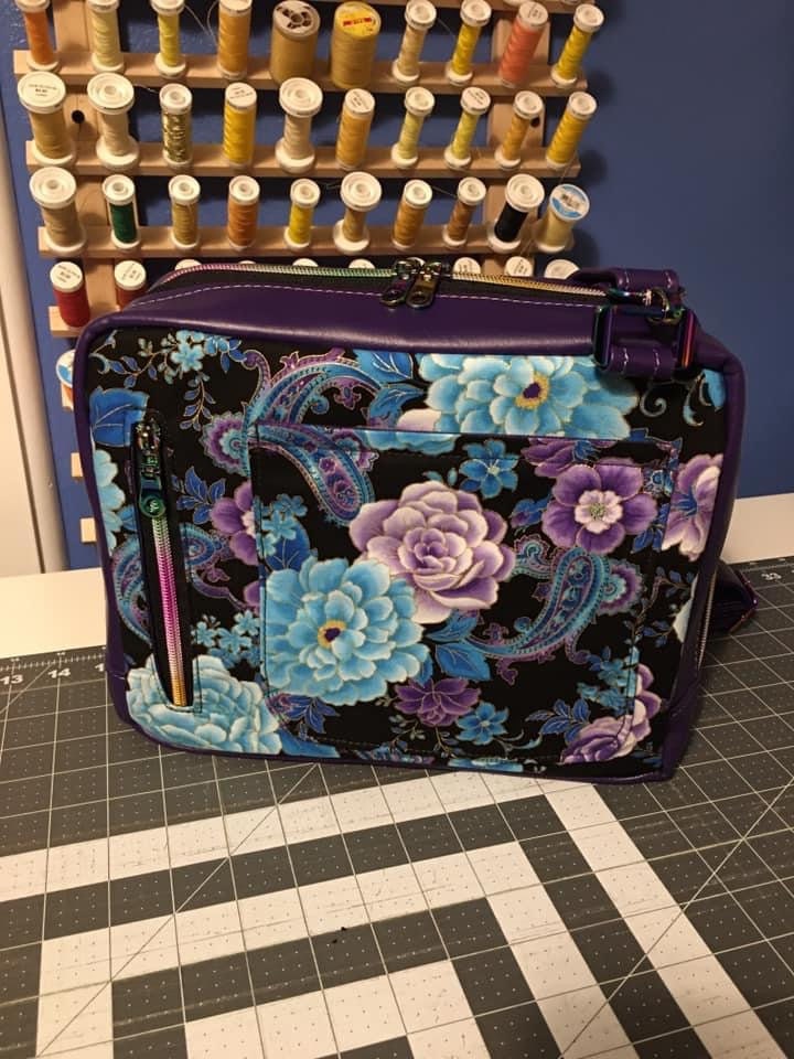 4GIRLSDESIGNS PDF Sewing Pattern and Video Tutorial available: THE Organizer Cross Body Travel Bag in 2 sizes. 26 Pockets in Large