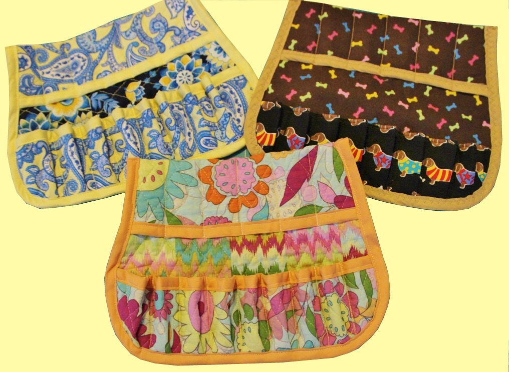 Mug Aprons with 15 Pockets Sewing Pattern. Get Started Today! DIY Gift for Creative Spirit. Instant Download so you can start today!